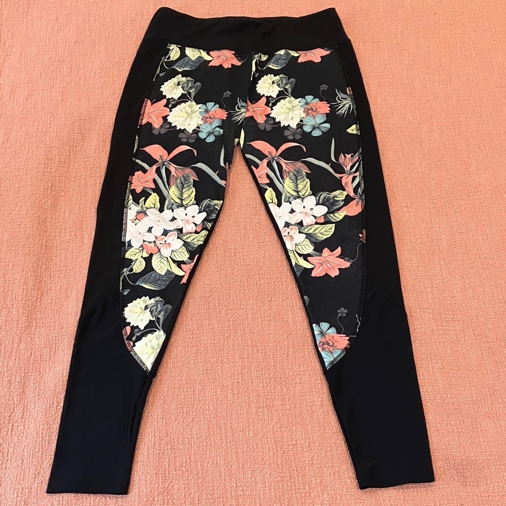 Balance Collection Black Floral Leggings with mesh at bottom